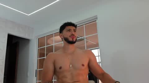 Snapshot of heavy_thor chatting on February 2025 08:50:02 PM Thor online show from February 2025 08:50:02 PM