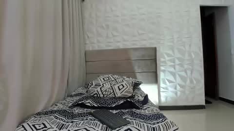 Snapshot of heavy_thor chatting on February 2025 12:51:02 AM Thor online show from February 2025 12:51:02 AM