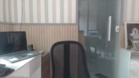 hebertgomes online show from November 2025 06:32:01 PM