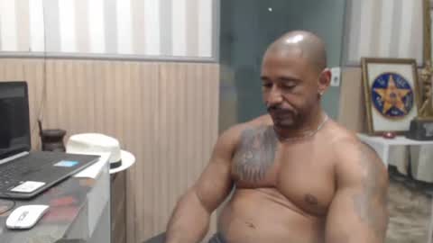 hebertgomes online show from February 2026 03:29:02 AM