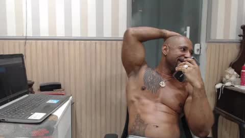 hebertgomes online show from July 2026 09:24:02 PM