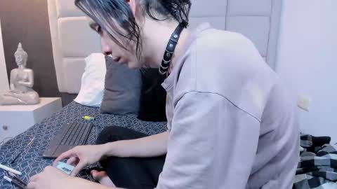 Keira Hecate online show from February 2025 07:45:02 PM