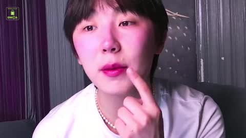 Snapshot of heejinwang chatting on March 2026 04:18:02 AM HEEJIN online show from March 2026 04:18:02 AM