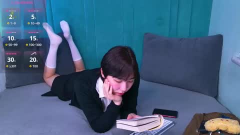 HEEJIN online show from March 2026 04:27:01 AM