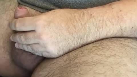 Snapshot of heering77 chatting on May 2026 01:50:01 PM heering77 online show from May 2026 01:50:01 PM