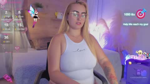 ANTARA REY online show from December 2024 08:18:01 PM