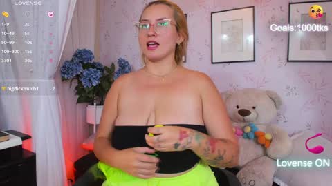 ANTARA REY online show from December 2024 01:45:02 PM