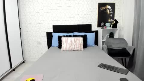 Heidi online show from September 2025 03:06:02 AM