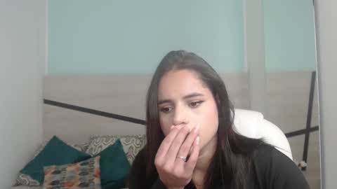 Heidy  online show from January 2025 02:51:02 PM