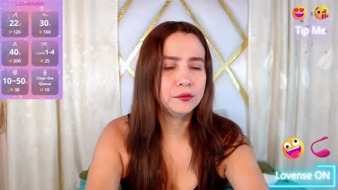 Heidy online show from January 2025 12:01:02 PM