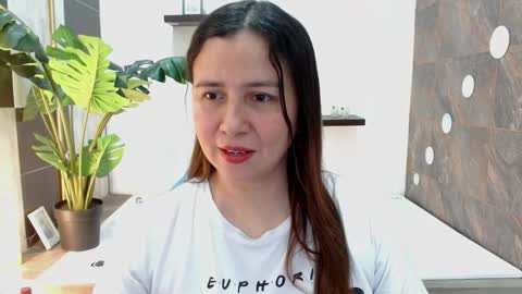 Heidy online show from May 2026 01:29:02 PM