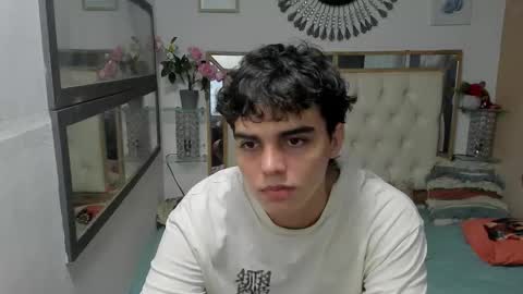 Snapshot of heiker_ chatting on October 2025 02:42:01 AM heiker_ online show from October 2025 02:42:01 AM