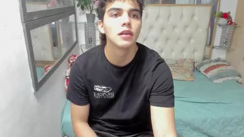 Snapshot of heiker_ chatting on October 2025 02:54:01 AM heiker_ online show from October 2025 02:54:01 AM