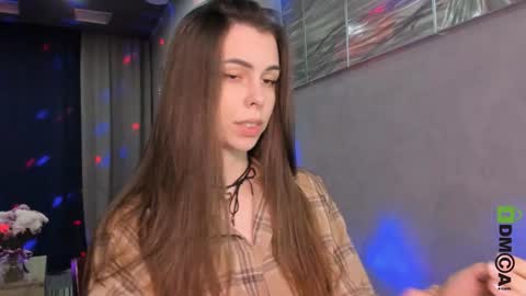 Snapshot of heileymeow chatting on February 2025 08:25:01 PM Heiley online show from February 2025 08:25:01 PM