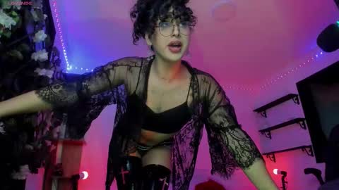 Heka Prudence online show from September 2025 04:07:01 AM