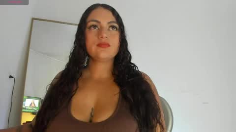 Hela   Independent model online show from May 2026 02:50:01 AM