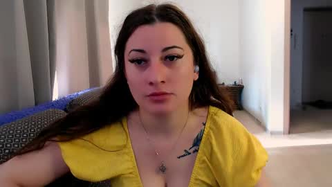 helen_adams_ online show from June 2026 05:08:01 AM