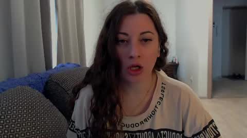 helen_adams_ online show from July 2026 06:07:01 AM