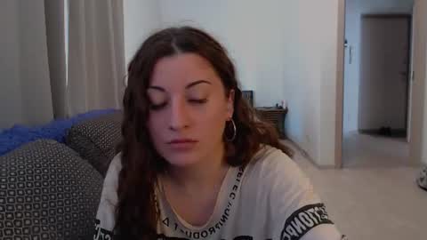 helen_adams_ online show from July 2026 07:22:01 AM
