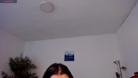 Snapshot of helen_miller chatting on October 2025 09:05:02 PM helen_miller online show from October 2025 09:05:02 PM