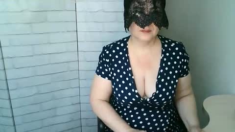 Helen online show from May 2026 03:01:02 AM