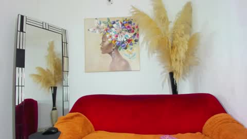 Snapshot of helena_copper chatting on January 2025 11:51:01 PM HELENA COPPER online show from January 2025 11:51:01 PM