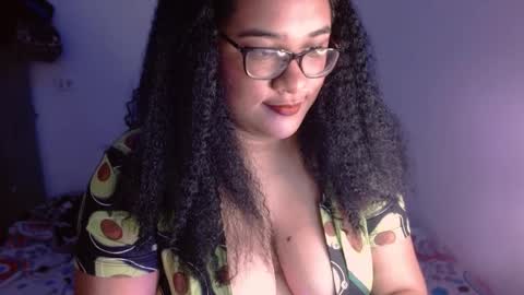 Helena online show from January 2025 04:18:02 PM