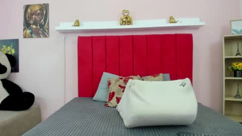 helena_hillss online show from July 2026 12:55:01 PM