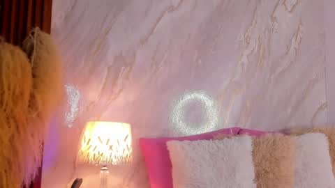Helena Santos  online show from May 2026 06:26:01 PM