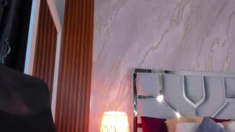 Helena Santos  online show from June 2026 11:19:02 AM