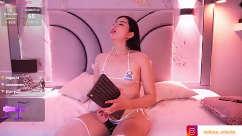 helena_whaite online show from June 2026 07:09:02 PM