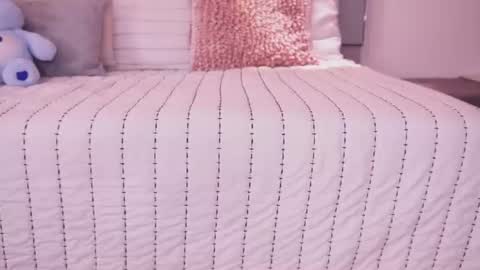 helena_whaite online show from August 2026 01:36:01 PM