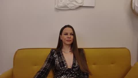 Helen online show from November 2025 01:55:02 PM