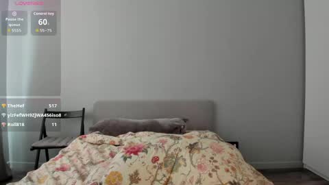 Snapshot of helenblazetrt chatting on May 2026 04:07:02 AM Hi I am Helen online show from May 2026 04:07:02 AM