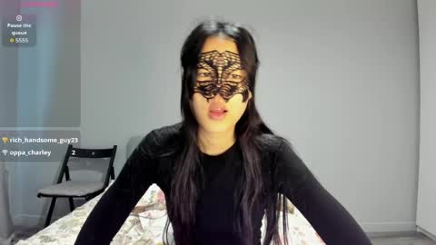Snapshot of helenblazetrt chatting on June 2026 02:13:01 AM Hi I am Helen online show from June 2026 02:13:01 AM