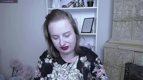 Helen online show from October 2025 07:40:01 AM