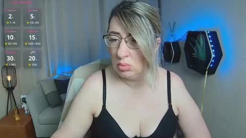 helenenigma online show from April 2026 06:36:02 PM