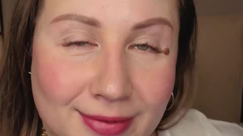 Snapshot of helens_lov chatting on November 2025 02:34:02 AM Helen online show from November 2025 02:34:02 AM