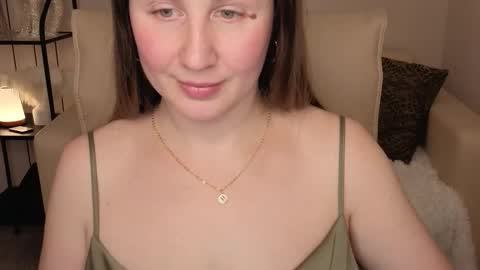 Snapshot of helens_lov chatting on January 2026 08:20:01 AM Helen online show from January 2026 08:20:01 AM