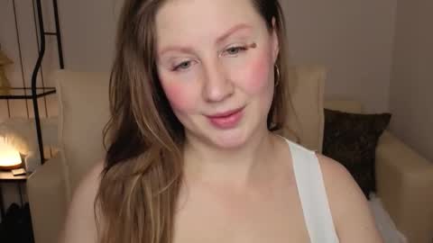 Snapshot of helens_lov chatting on February 2026 01:21:02 AM Helen online show from February 2026 01:21:02 AM