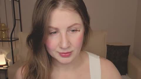 Snapshot of helens_lov chatting on February 2026 02:19:01 AM Helen online show from February 2026 02:19:01 AM