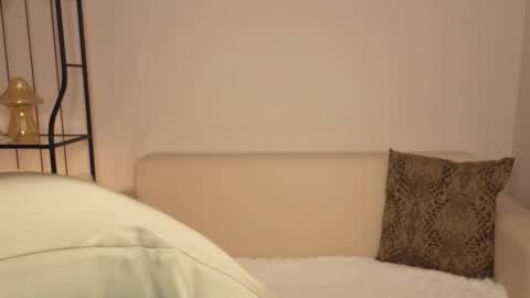 Snapshot of helens_lov chatting on February 2026 01:39:02 AM Helen online show from February 2026 01:39:02 AM