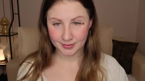 Snapshot of helens_lov chatting on March 2026 01:56:02 AM Helen online show from March 2026 01:56:02 AM