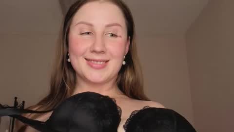 Snapshot of helens_lov chatting on March 2026 08:26:33 AM Helen online show from March 2026 08:26:33 AM