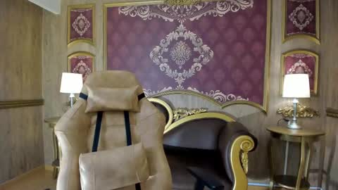 Helen or Hells online show from September 2025 12:08:02 PM