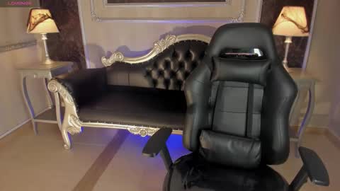 Helen or Hells online show from October 2025 12:17:01 PM