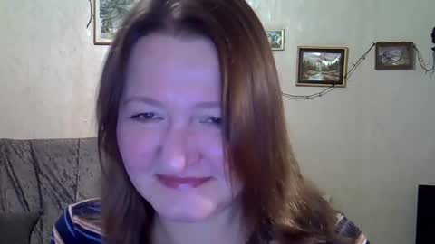 Snapshot of helgacharming chatting on December 2025 11:50:01 AM helgacharming online show from December 2025 11:50:01 AM