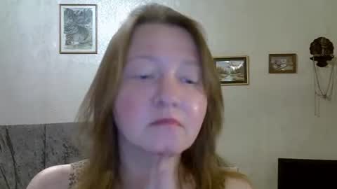 helgacharming online show from June 2026 10:16:01 PM