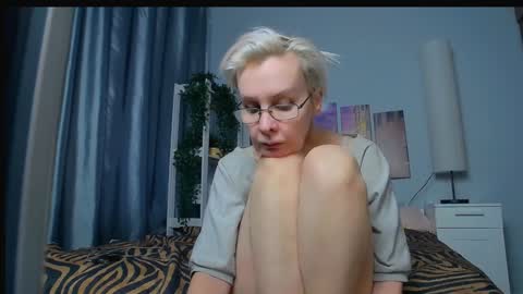 Helga online show from February 2025 07:36:02 AM