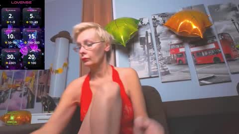 Helga online show from November 2025 12:08:02 PM